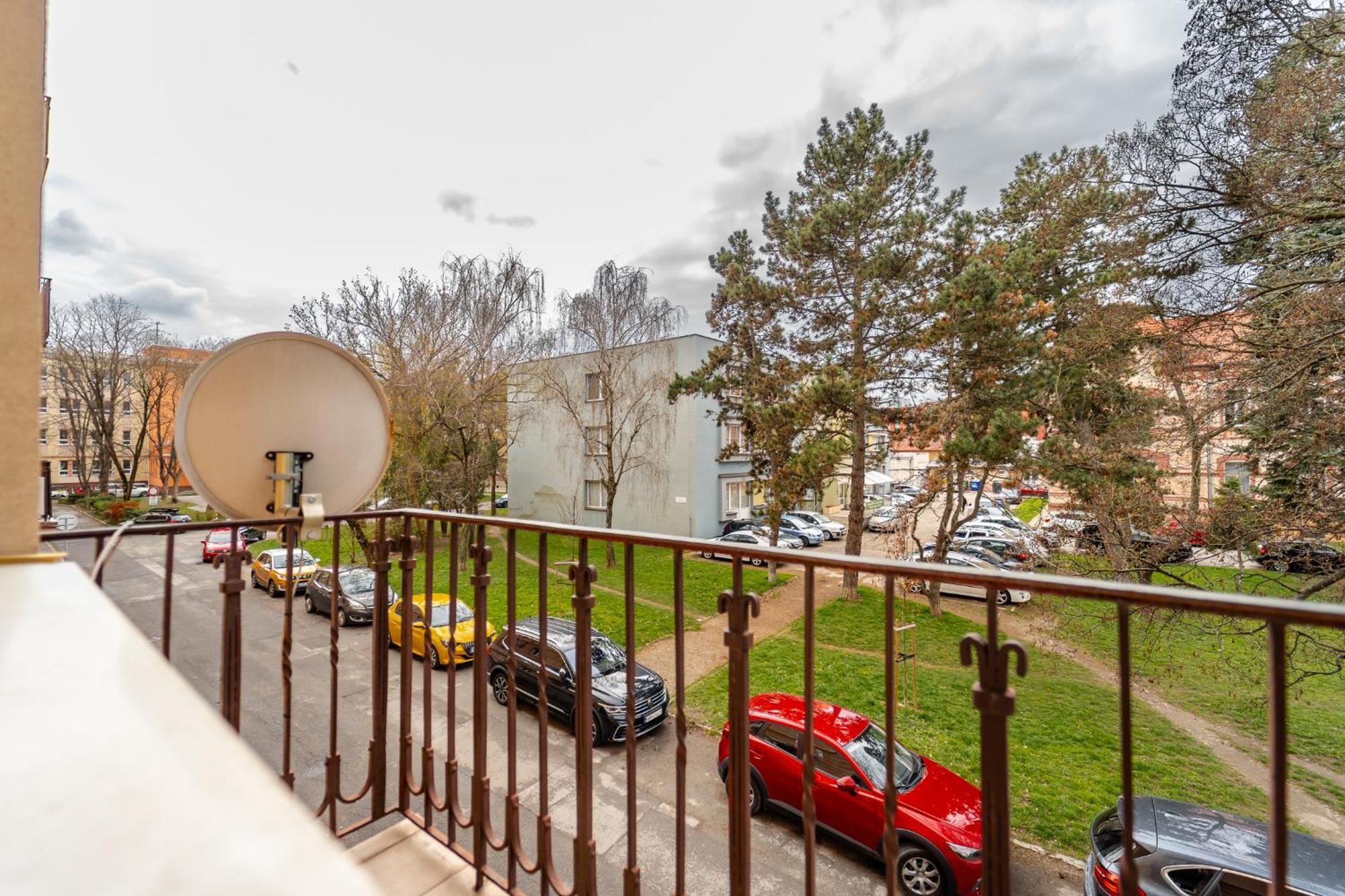 Apartamento Ah Park Angelinum Košice Exterior foto